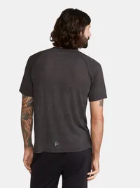 1913721-999200_PRO Trail Wool SS Tee M_Closeup2.jpg